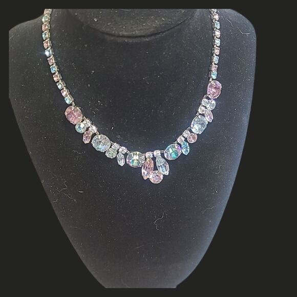 Vintage Weiss Signed Aurora Borealis Rhinestone Statement Necklace Blue Purple - Picture 7 of 10